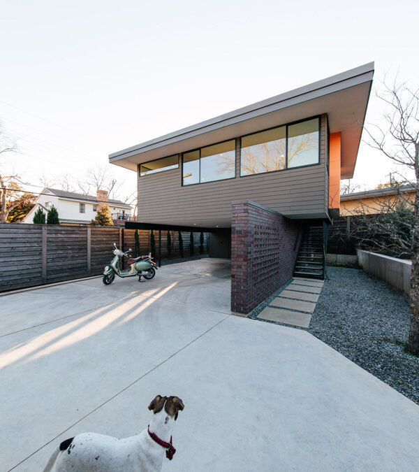 Smart Home Integration: The Must-Have Tech for New Dallas Custom Homes